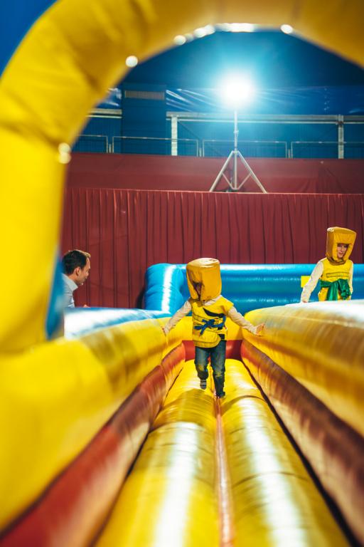 Location de Jeux Gonflables pour une fête foraine. 